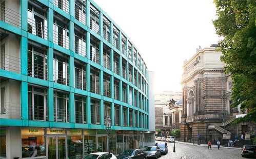 Moderenes Coselpalais "Palais am Georg-Treu-Platz"